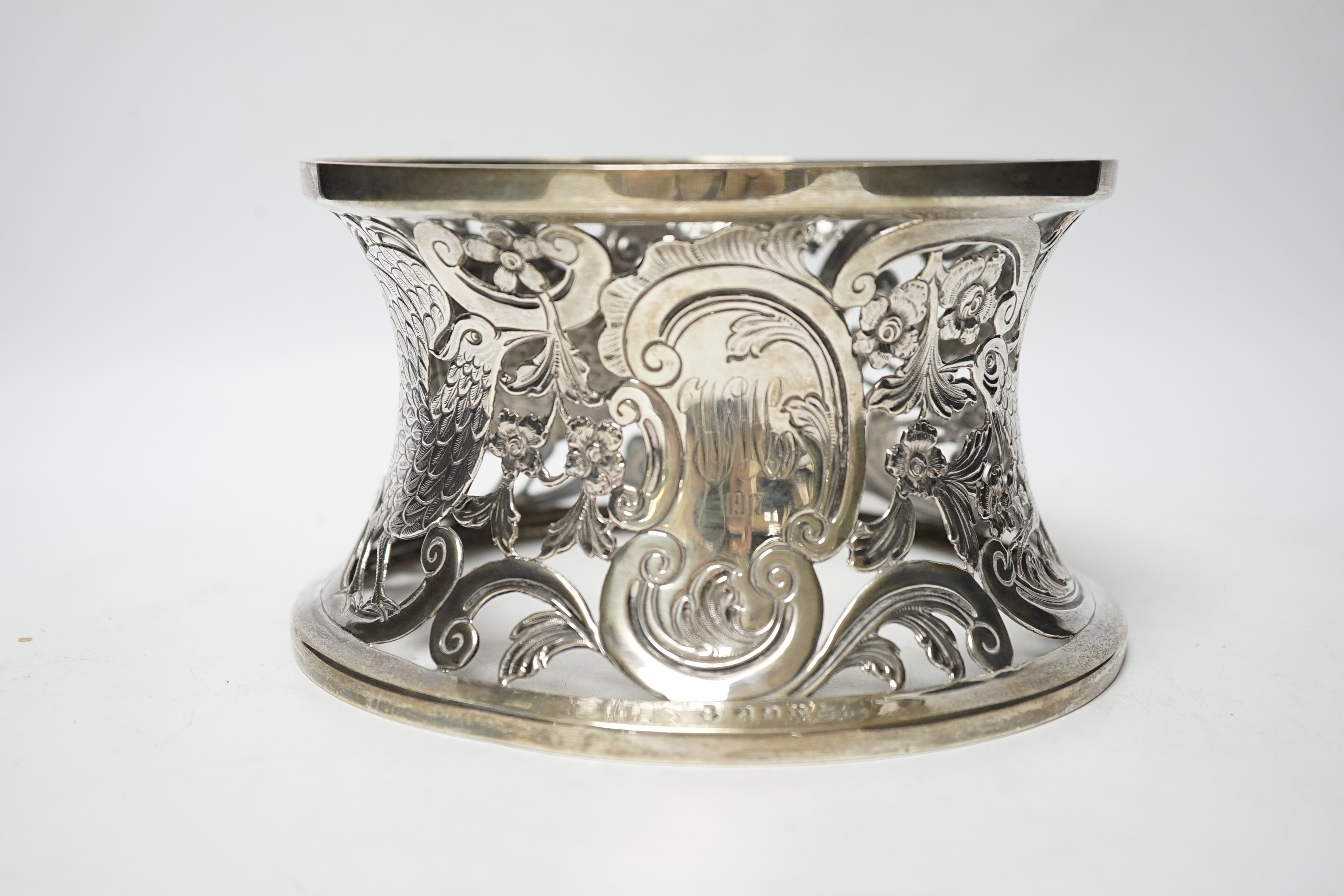 A George V Irish silver dish ring, West & Son, Dublin, 1917, top diameter 18.2cm, 9.8oz.